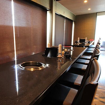 様々なシーンでご利用いただける店内