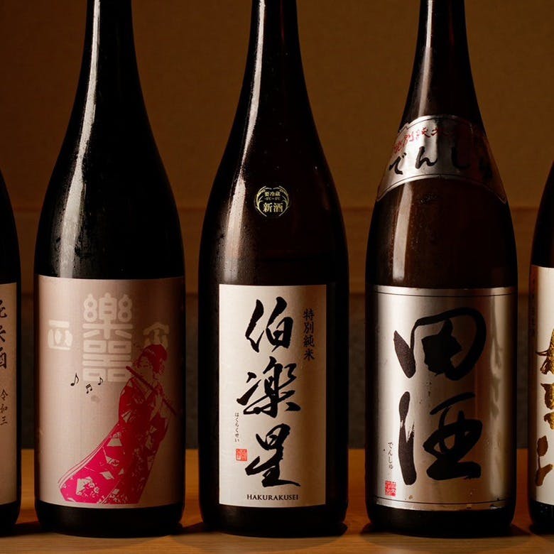 全国各地の地酒を厳選。