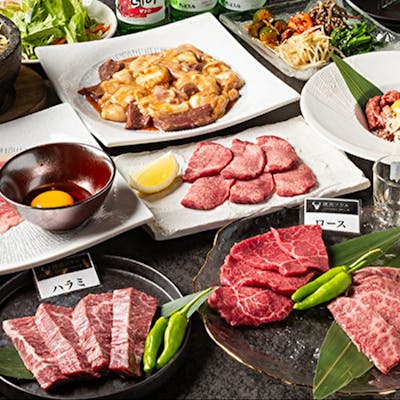 ソウルパンチ名物「牛スジ煮込」やチャプチェなど一品料理が充実