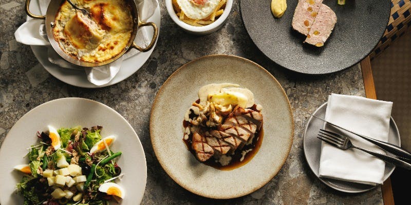 【忘年会・各種ご宴会に】Dinner｜年末年始限定ディナープラン＋飲み放題付き