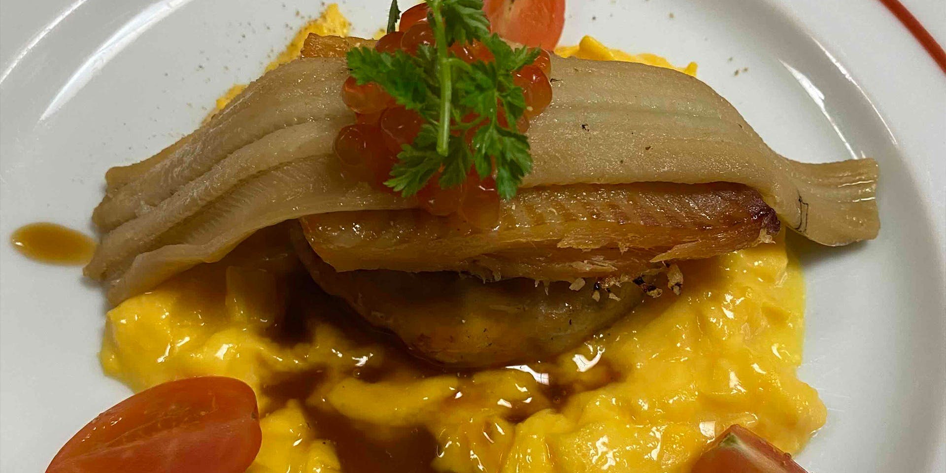 寿司・日本料理 葵（アオイ）