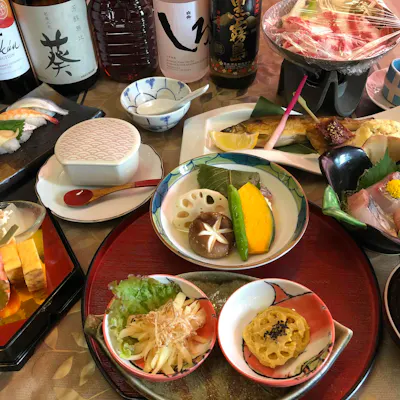 四季の恵み、心を込めた一品を