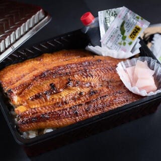 横山駅から徒歩5分、無料駐車場完備でアクセス良好