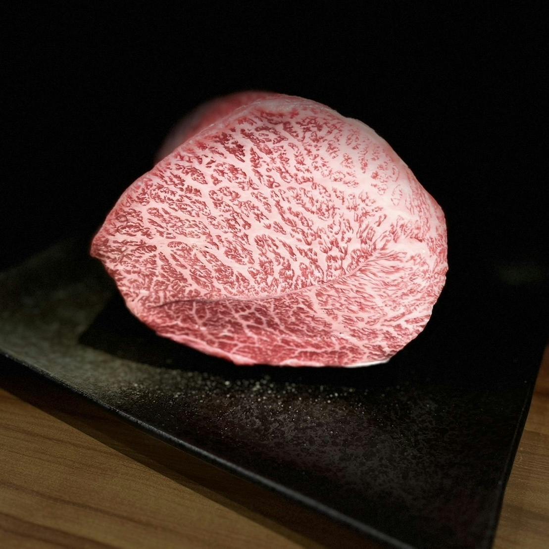 秘伝のタレで味わう至福の焼肉