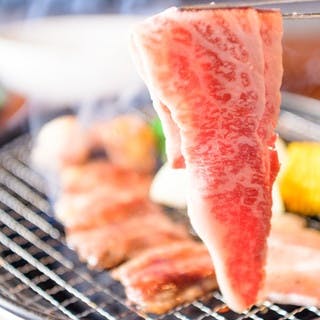 豊富なメニューの焼肉食べ放題プラン