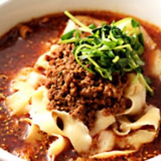 手打ちから作る元祖・麻辣刀削麺