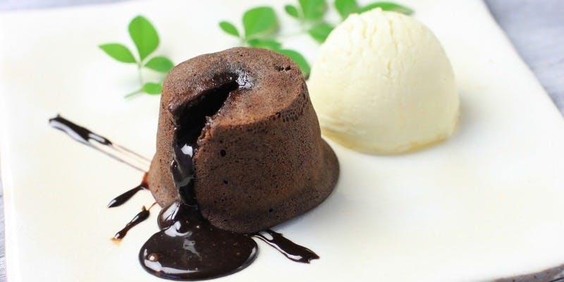 名物 商標登録 豚鉄鍋とうまいもの居酒屋 菜々や 岡本店 - 画像4