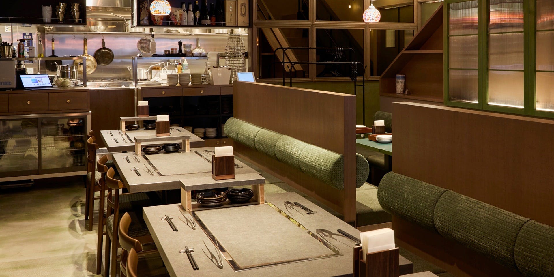 バル酒場 鉄板 銀座5丁目店 (バルサカバテッパン) - 東銀座