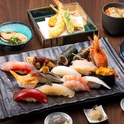 旬を味わう、究極の寿司コース
