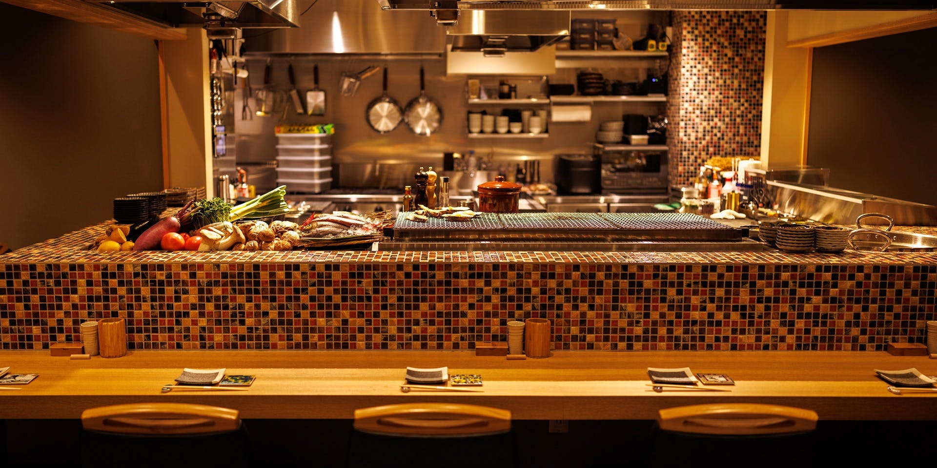 炉端ともつ煮 炎-ほむら- 田町店 - 画像1