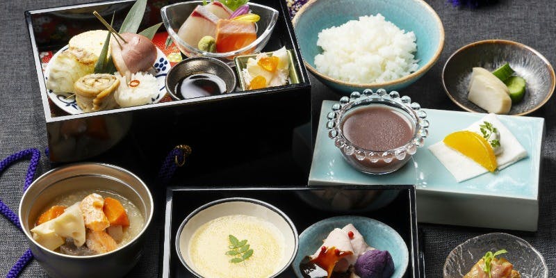 【1日20食限定ランチ  二段重  玉手箱】～旬の味覚を彩り豊かに盛り込んだ贅沢な玉手箱～