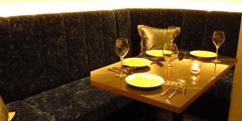 【Xmas2025】キャビアに和牛、オマール海老 豪華食材の饗宴 14,000円（12/19～12/28）