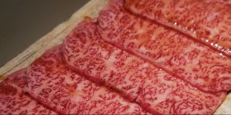 七輪焼肉 游來（ゆき）