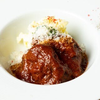 黒毛和牛をリーズナブルに堪能できるイタリアンバルメニュー