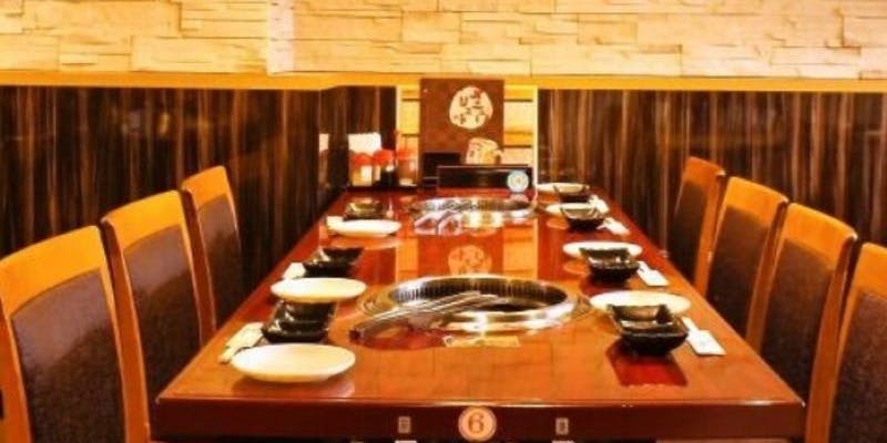 NO.1 焼肉しゃぶしゃぶ 新宿歌舞伎町店 - 画像5