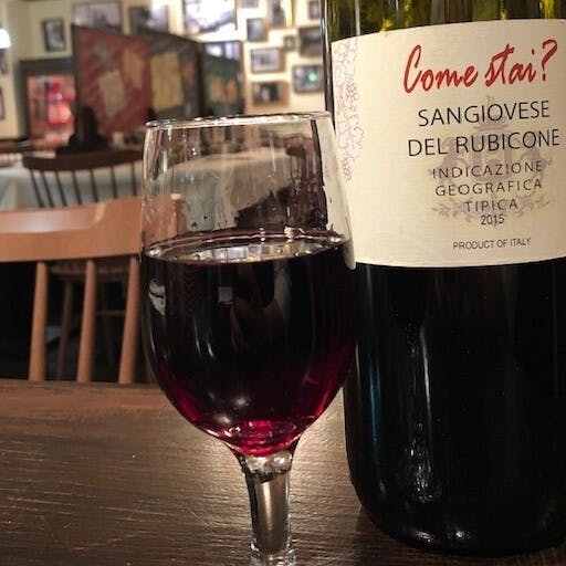 厳選されたワインとともに楽しむ