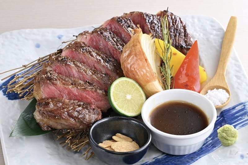 千年の宴 島田北口駅前店 <御作りと牛もつとラム肉の陶板焼の 千年の宴 島田北口駅前店 <御作りと牛もつとラム肉の陶板焼の