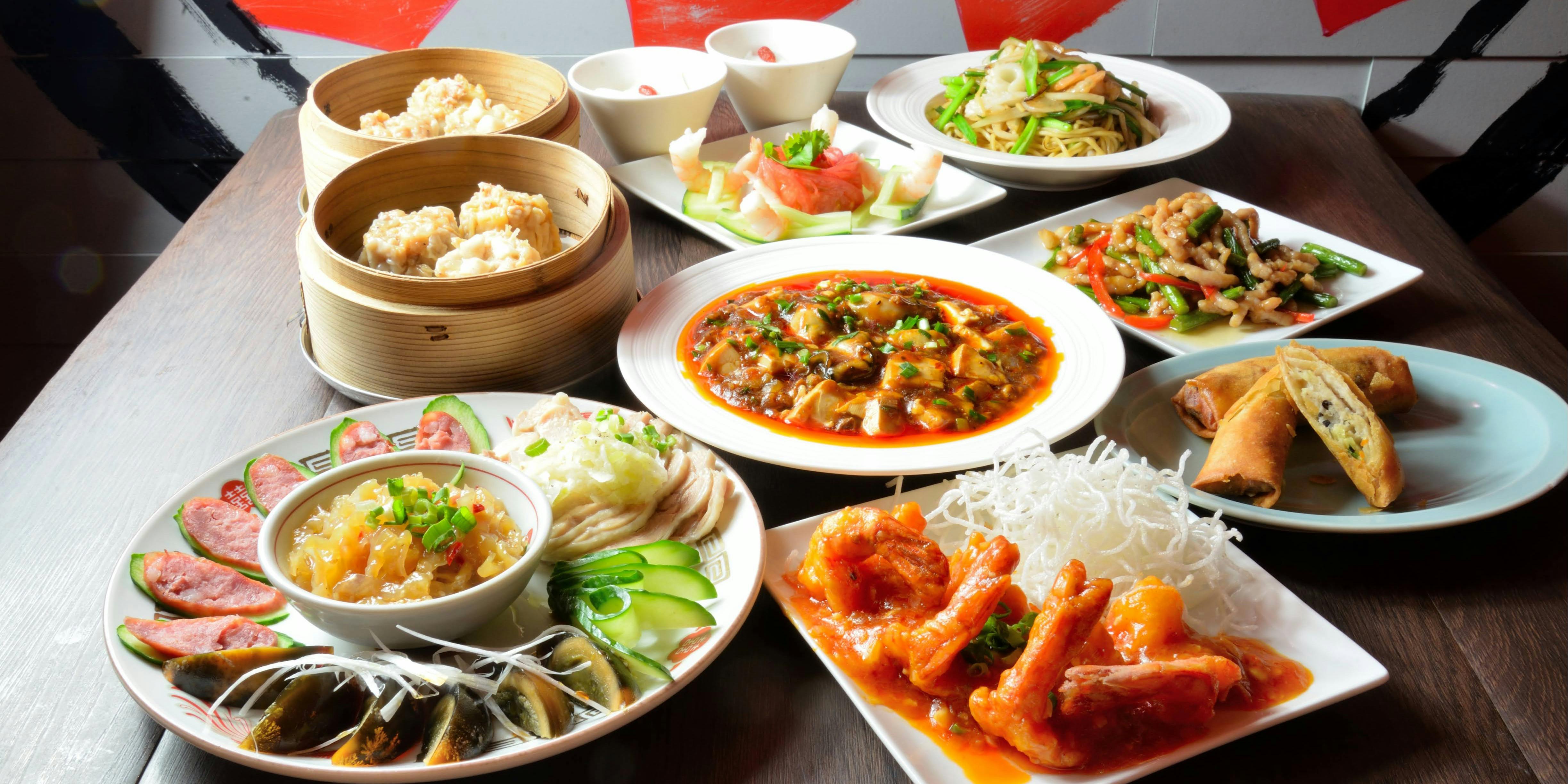 鶏中華 ヤンヤン飯店 新橋一丁目店 - 画像1