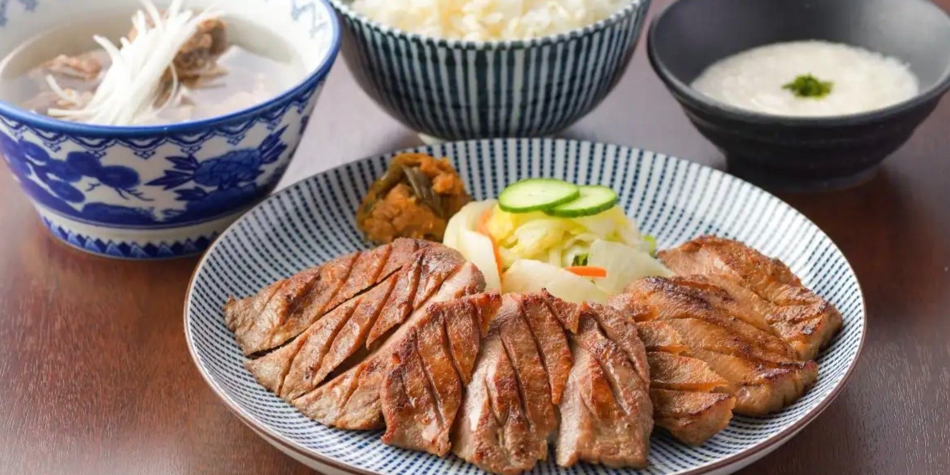 炭焼牛たん東山 ルクア大阪店 - 画像1