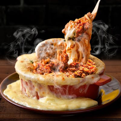 SNSで大バズり中!「溶岩チーズハンバーグミートパスタ」