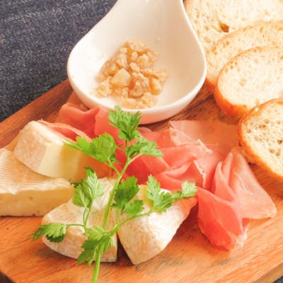 ビール、ワイン、カクテルなど、あなた好みの1杯が必ず見つかる!