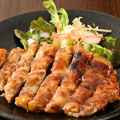 希少なブランド豚「湘南豚」の自家製味噌漬け