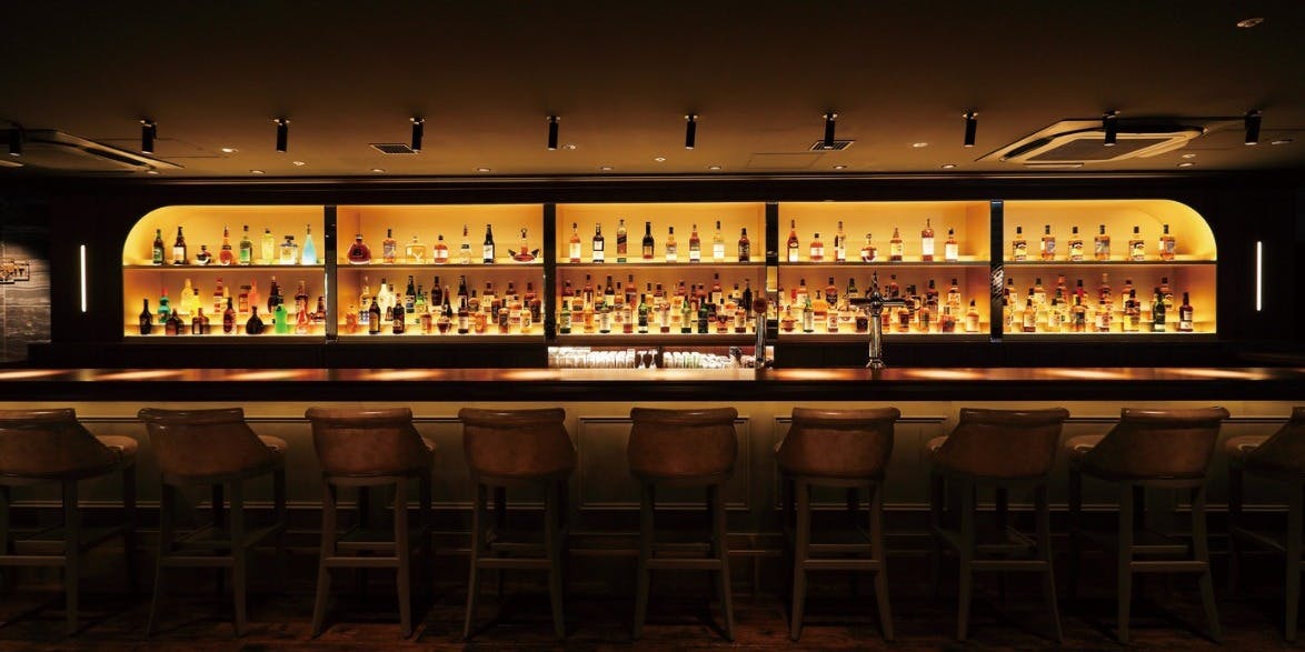 トラッドバー エスプリギャザ阪急 - 画像3