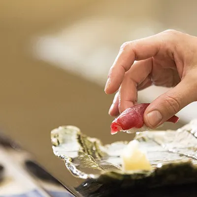 江戸前の匠が織りなす、旬の味覚
