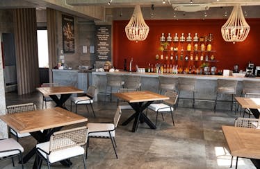 THE SURF SEASIDE SCENE MIYAKOJIMA