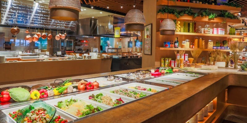 ランチブッフェ