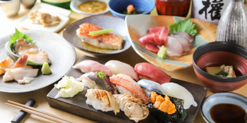 【皐月】刺身3種、焼物または煮物、本日の一品、握り10貫など　全9品＋2時間飲み放題