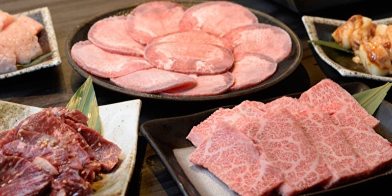 【焼肉70種食べ放題コース】＋90分飲み放題