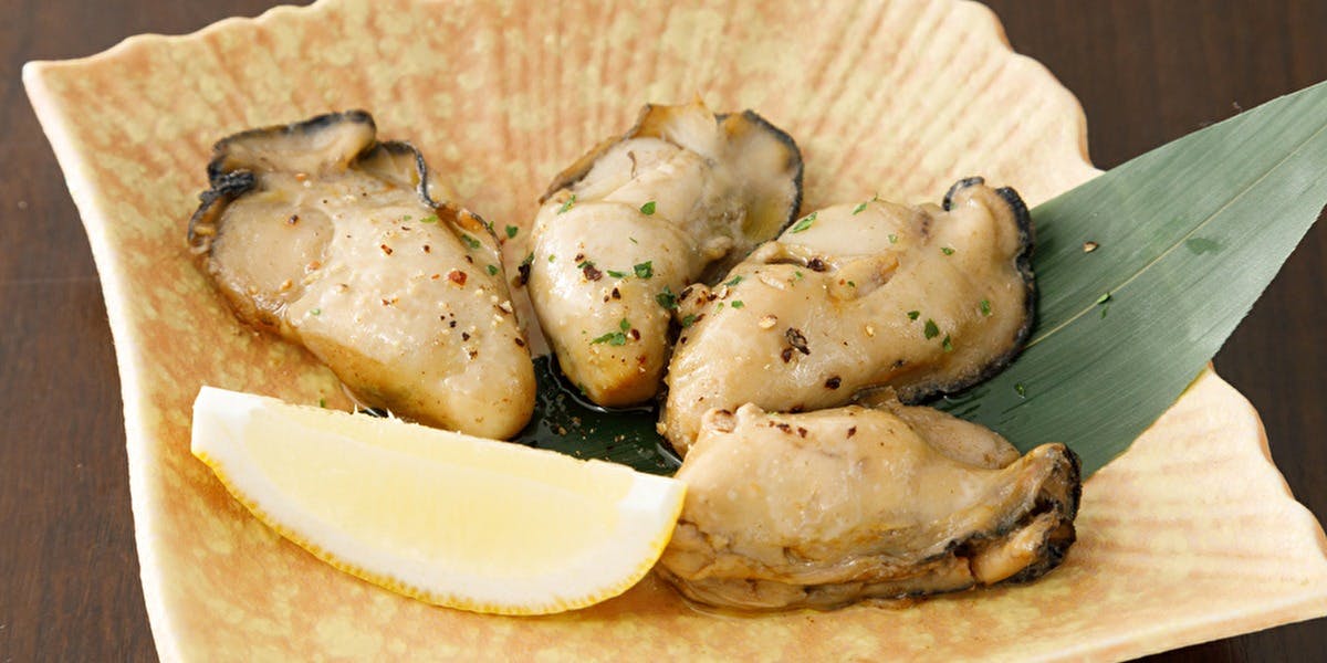 OYSTER BAR 酒肆石花（しゅしせっか）