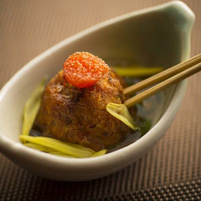 オリジナル衣&京の米油でサクふわの創作串揚げ