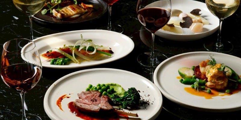 【ディナー】季節の食材を使用した6皿のカジュアルディナーコース