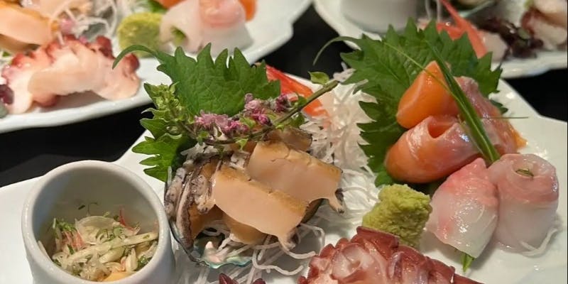 【個室確約】ウェルカムドリンク付き 三ヶ日牛と旬の鮮魚の極みコース 全11品