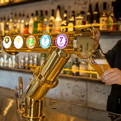 300種のドリンクと京都発クラフトビール