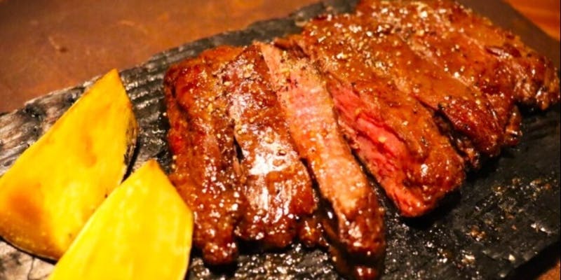 〇プラチナロングコース〇接待や会食に！メイン料理は黒毛和牛イチボランプのステーキ！＋180分飲み放題