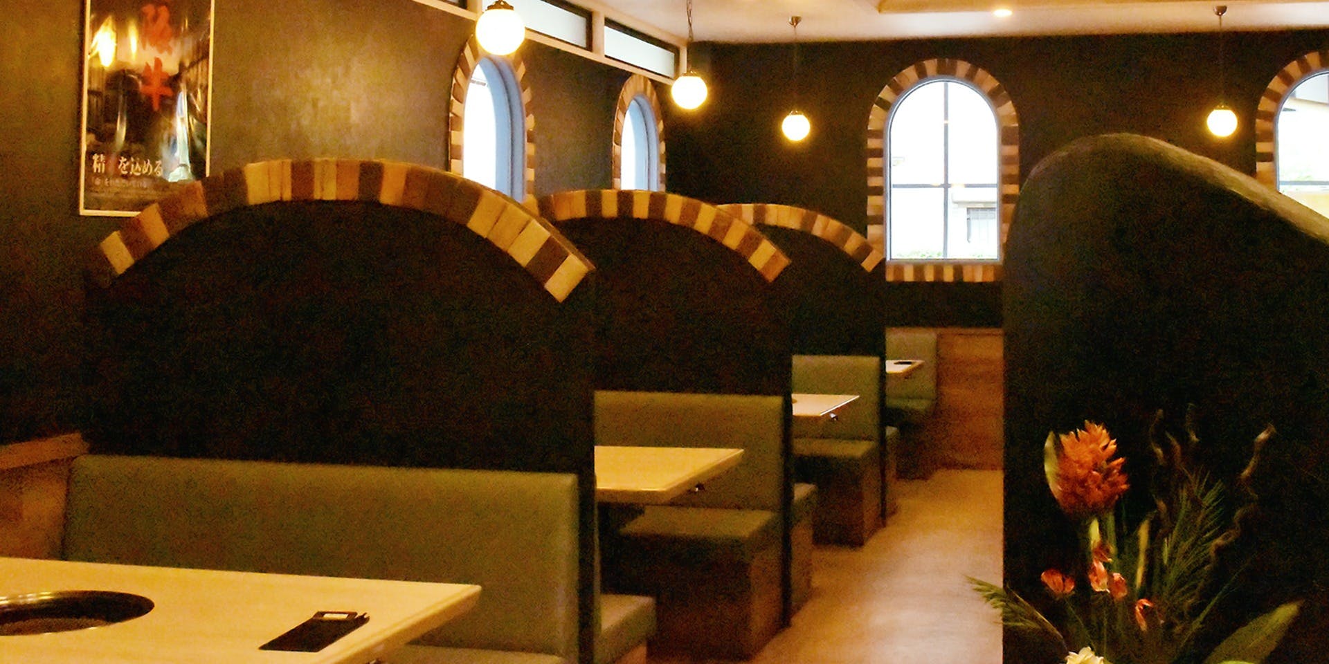 お肉屋さんが「君に、焼いて揚げる。」