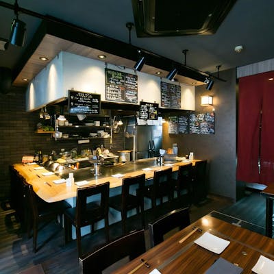 空間を楽しむ鉄板焼き