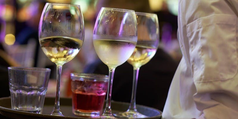 美味しいおつまみとワインのフリーフロープラン