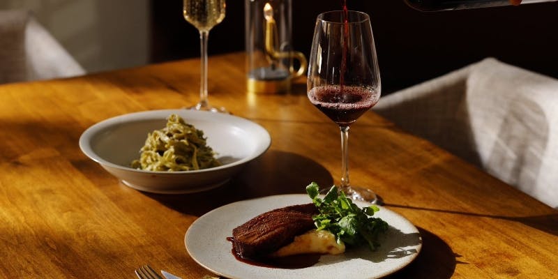 【クリスマスディナーコース2025】各時間制13,000円税込み（乾杯酒付き）