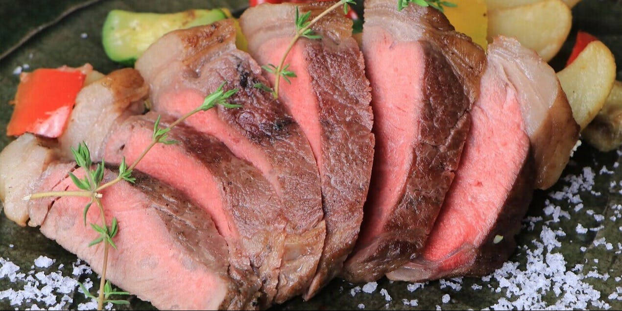 藁焼きと熟成肉 藁蔵 新大阪店 - 画像7