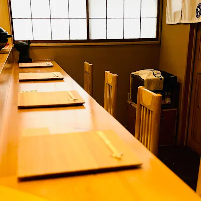 洗練された空間で味わう日本料理