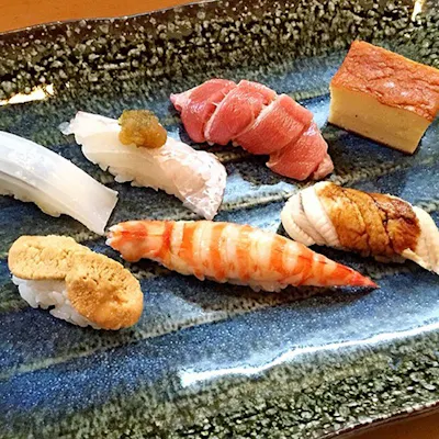 自慢の「肴から握りまでのお値打ちコース」
