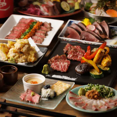 魚やお肉をふんだんに使用したお食事をご用意