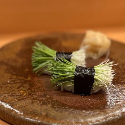 広島湾寿司の伝統的な技法を用いてあらゆるネタを満喫