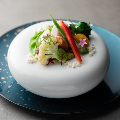 四季折々の厳選した食材を使用