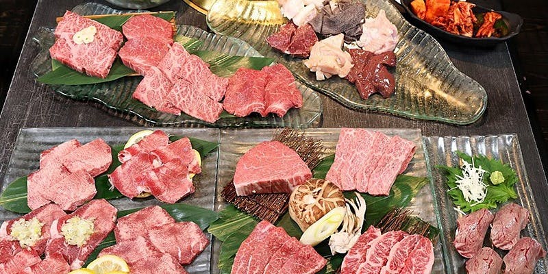 まる良 炭火焼肉 津本店 - 画像4