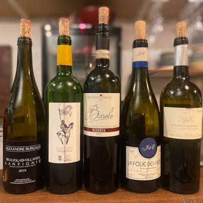 10種類以上の多彩なワインをご用意!フランス料理と相性抜群です